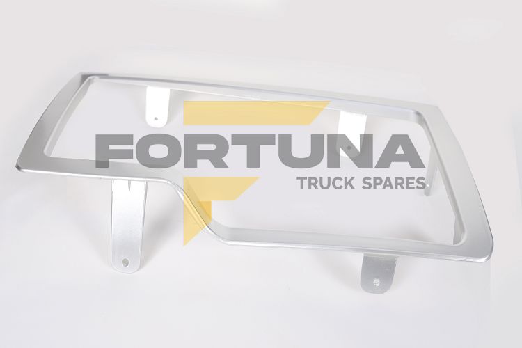 Imagem do produto MOLDURA FAROL VOLVO FH - LD 2004/2010 (EXTERNA) - Cód: FAP-11655